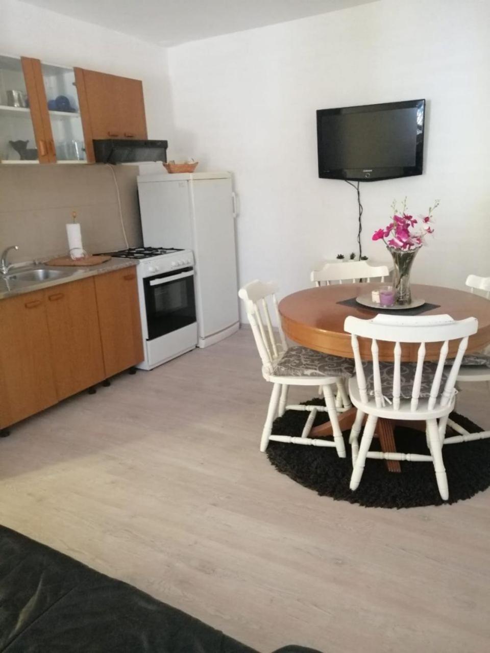 Apartment Anka 산책길 외부 사진